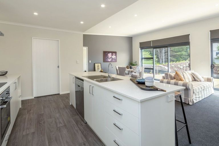 Photo of property in 6 Ataahua Place, Featherston, 5710