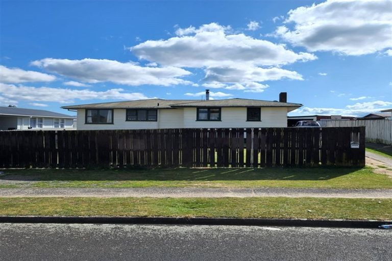 Photo of property in 20 Kereru Street, Tokoroa, 3420