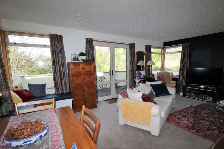 Photo of property in 2 Hazlett Street, Clyde, 9330