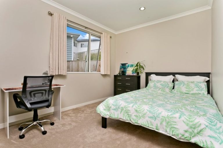 Photo of property in 15 Korihi Drive, Swanson, Auckland, 0614