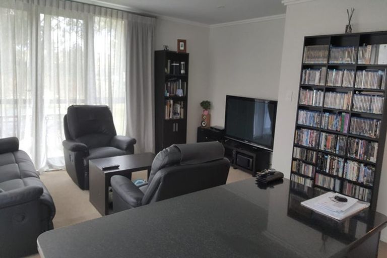 Photo of property in 8/182 Flat Bush School Road, Flat Bush, Auckland, 2019