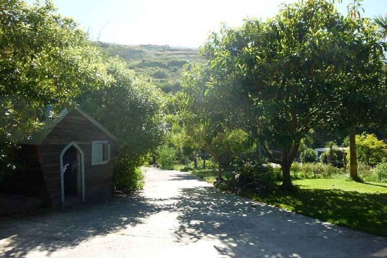 Photo of property in 57 Hawkhurst Road, Lyttelton, 8082