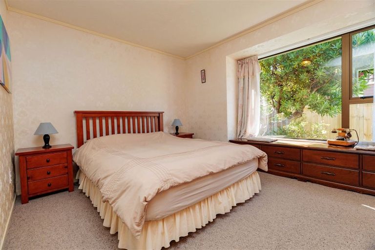 Photo of property in 37b Parkvale Road, Karori, Wellington, 6012