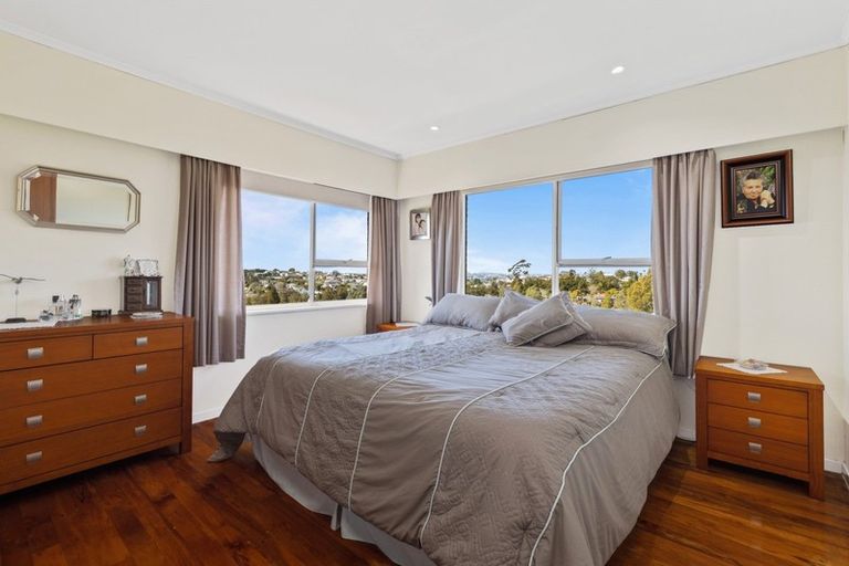 Photo of property in 13 Mcdowell Crescent, Hillcrest, Auckland, 0627