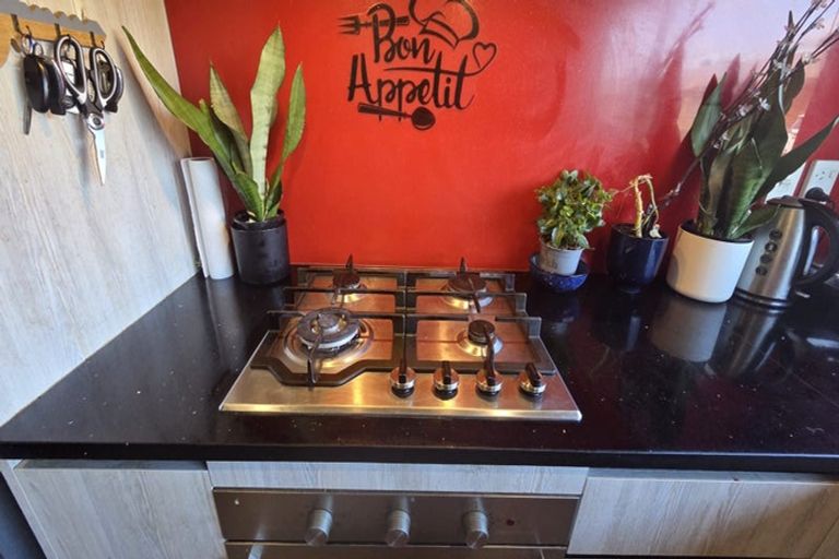 Photo of property in 17 Carlas Way, Ranui, Auckland, 0612