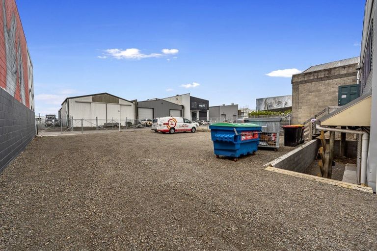 Photo of property in 2/139 Totara Street, Riccarton, Christchurch, 8041