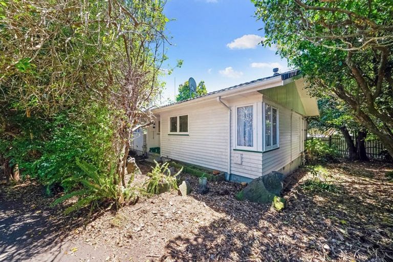Photo of property in 44 Cape Road, Mangere, Auckland, 2022