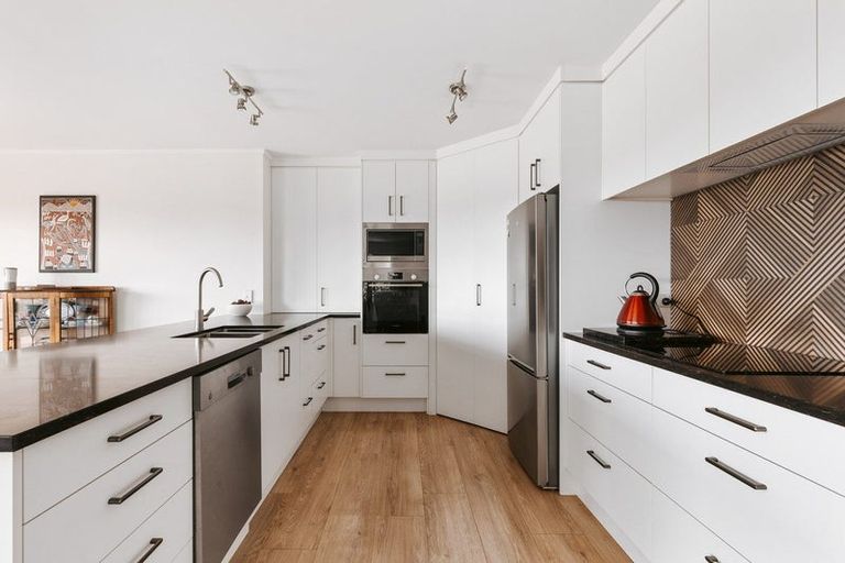 Photo of property in 36 Montana Drive, Pyes Pa, Tauranga, 3112