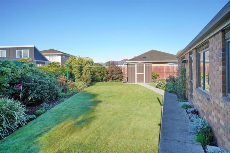Photo of property in 22 Wanaka Place, Mairehau, Christchurch, 8052