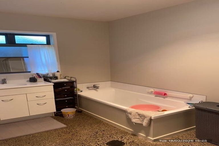 Photo of property in 15 Miro Street, Te Aroha, 3320