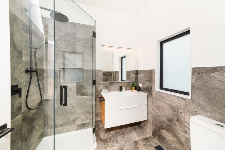 Photo of property in 125 Cashmere Drive, Fitzherbert, Palmerston North, 4410