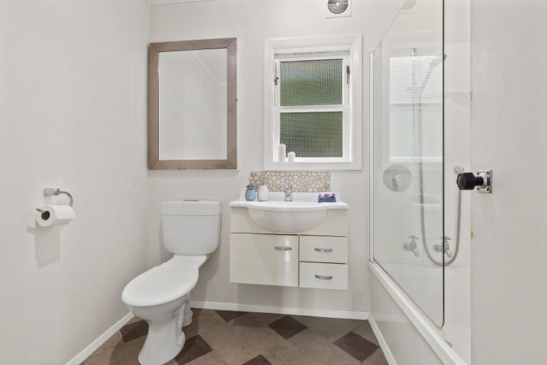 Photo of property in 93 View Road, Houghton Bay, Wellington, 6023