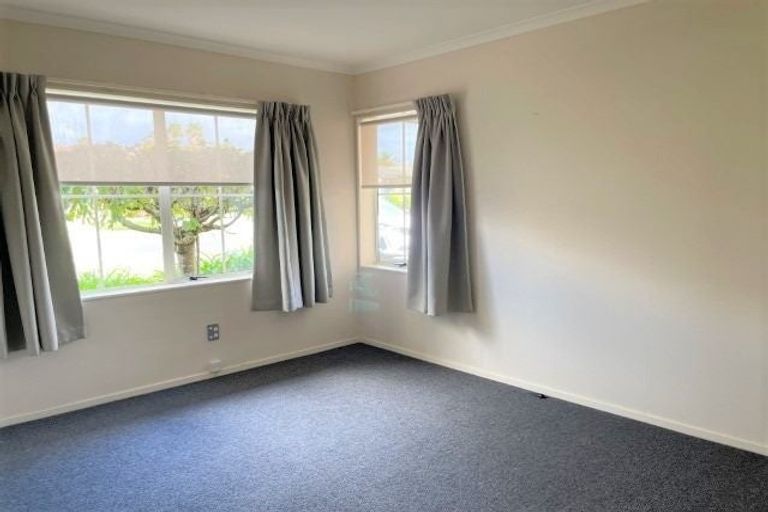 Photo of property in 5 Kochia Avenue, Pyes Pa, Tauranga, 3112