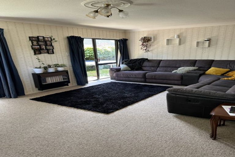 Photo of property in 4b Richmond Street, Wallaceville, Upper Hutt, 5018