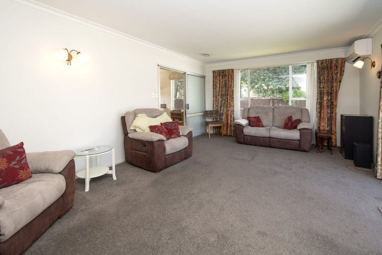 Photo of property in 2/66 Waratah Street, Avondale, Christchurch, 8061