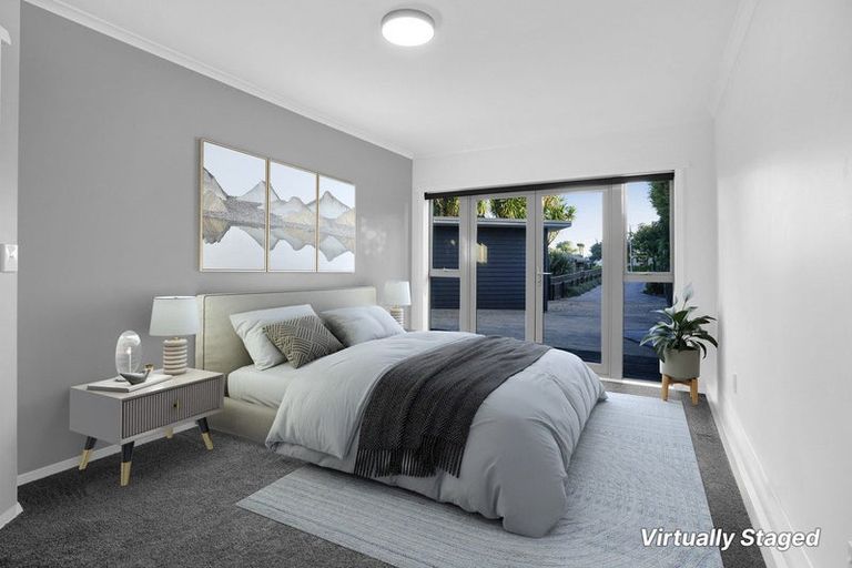 Photo of property in 82 Wairau Road, Oakura, 4314