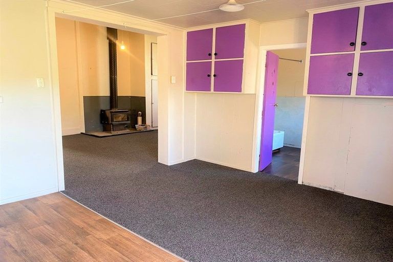 Photo of property in 16 Threadneedle Street, Greymouth, 7805
