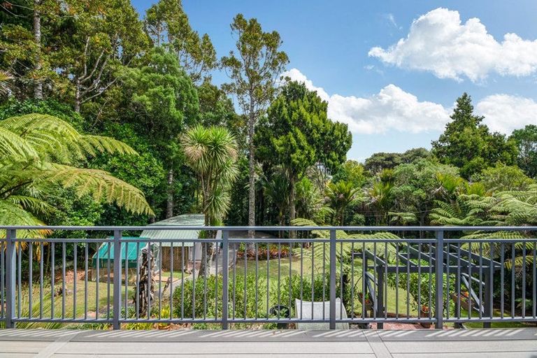 Photo of property in 10 Westridge Road, Titirangi, Auckland, 0604