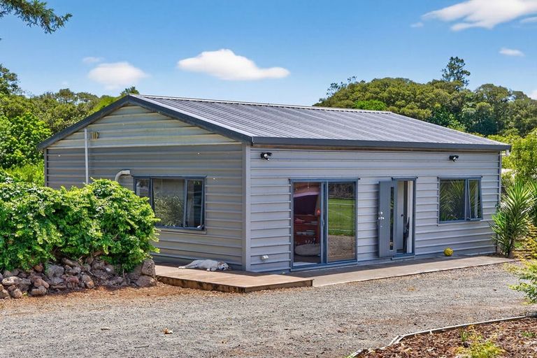 Photo of property in 589 Ngunguru Road, Glenbervie, Whangarei, 0173