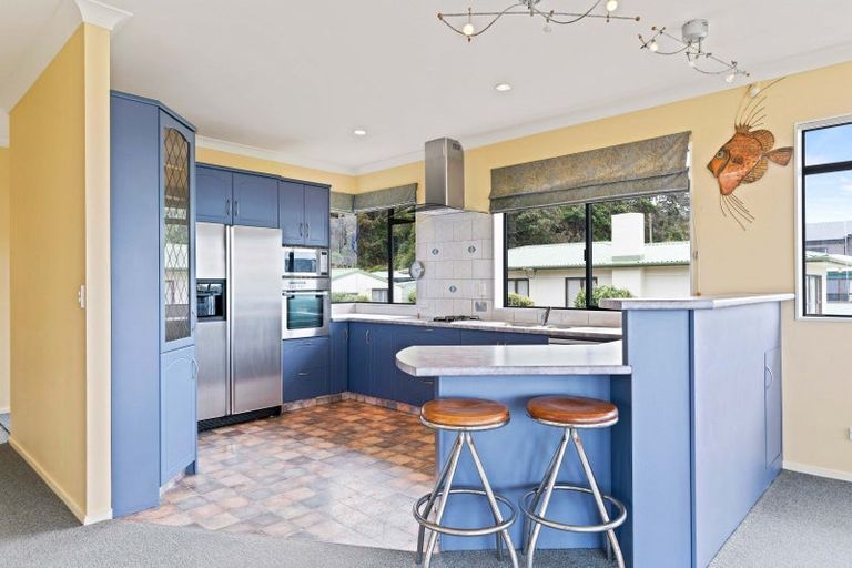 Photo of property in 191 Oakura Road, Oakura, Hikurangi, 0184