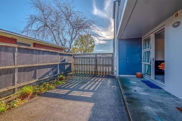 Photo of property in 2/14 Brougham Street, Addington, Christchurch, 8024