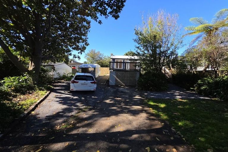 Photo of property in 24 Alexander Road, Raumati Beach, Paraparaumu, 5032