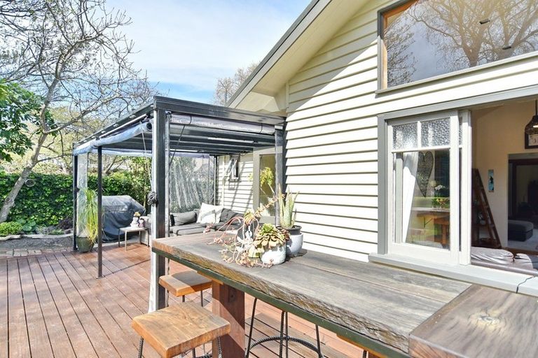 Photo of property in 237 Waimea Terrace, Beckenham, Christchurch, 8023