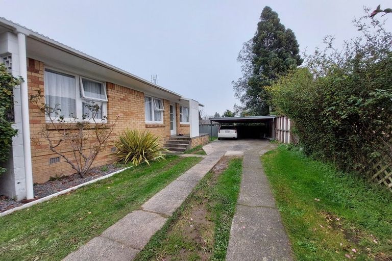 Photo of property in 1137 Heaphy Terrace, Fairfield, Hamilton, 3214