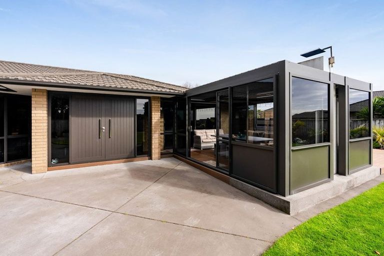 Photo of property in 25b Dolphin Parade, Bell Block, New Plymouth, 4312