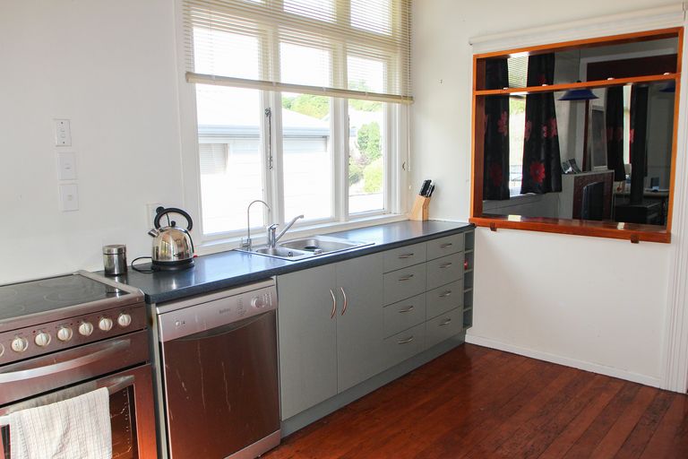 Photo of property in 82 Eden Street, Oamaru, 9400