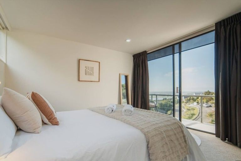 Photo of property in 105 Cannon Hill Crescent, Mount Pleasant, Christchurch, 8081