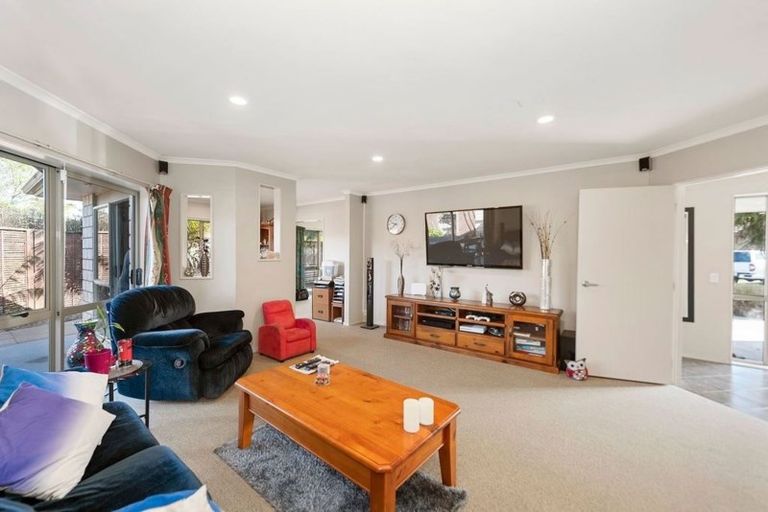 Photo of property in 25 Cherie Close, Rototuna, Hamilton, 3210