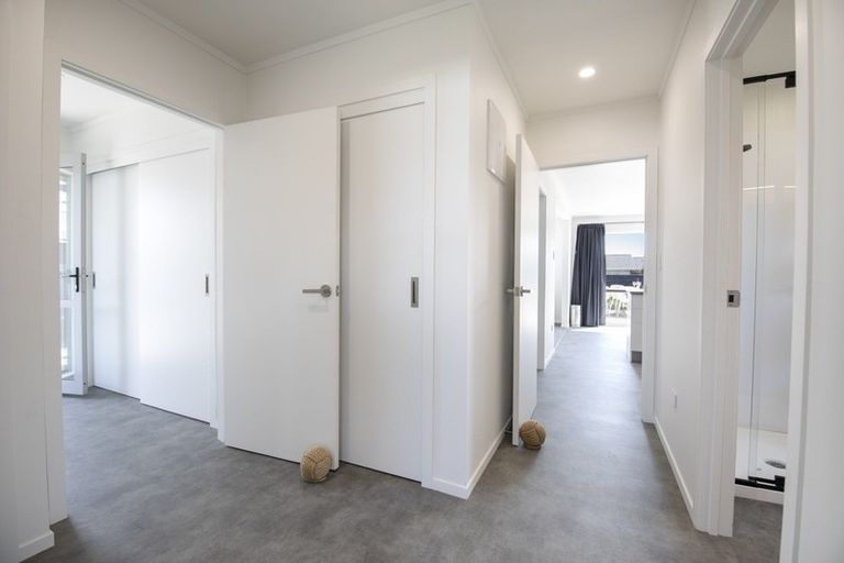 Photo of property in 23 Hinton Road, Taradale, Napier, 4112