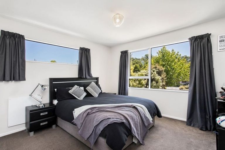 Photo of property in 34 Rembrandt Place, Burnside, Christchurch, 8053