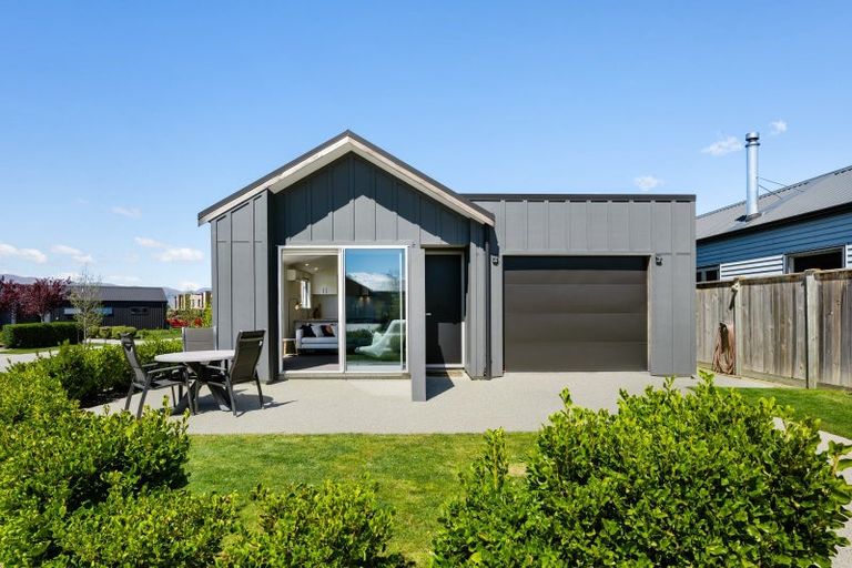 Photo of property in 12 Mount Burke Street, Wanaka, 9305