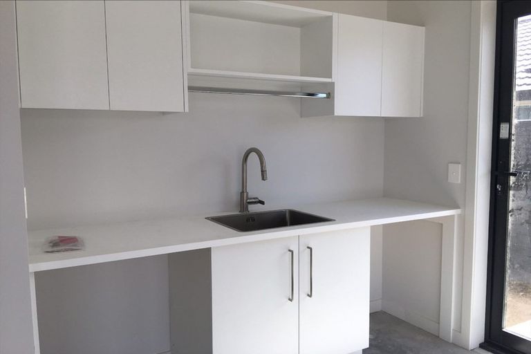 Photo of property in 32 William Paul Street, Cambridge, 3434