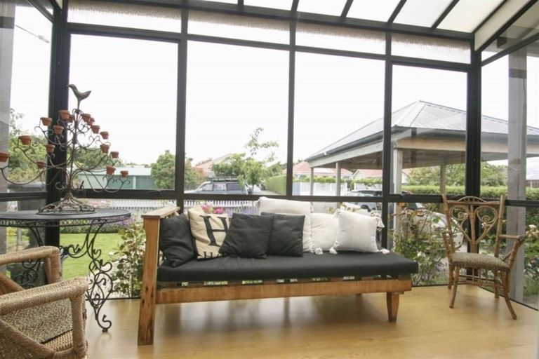 Photo of property in 11 Mitchell Street, Richmond, Invercargill, 9810