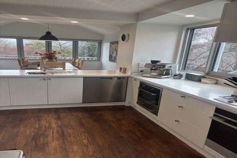 Photo of property in 15 Rowan Court, Wanaka, 9305