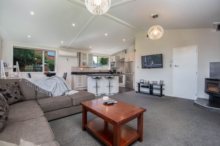 Photo of property in 25 Skerries Street, Outram, 9019