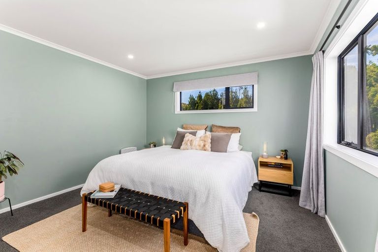 Photo of property in 75 Banks Boulevard, Whitby, Porirua, 5024