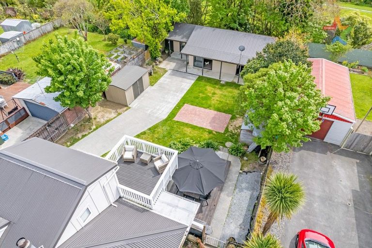 Photo of property in 19 Poole Crescent, Wainuiomata, Lower Hutt, 5014