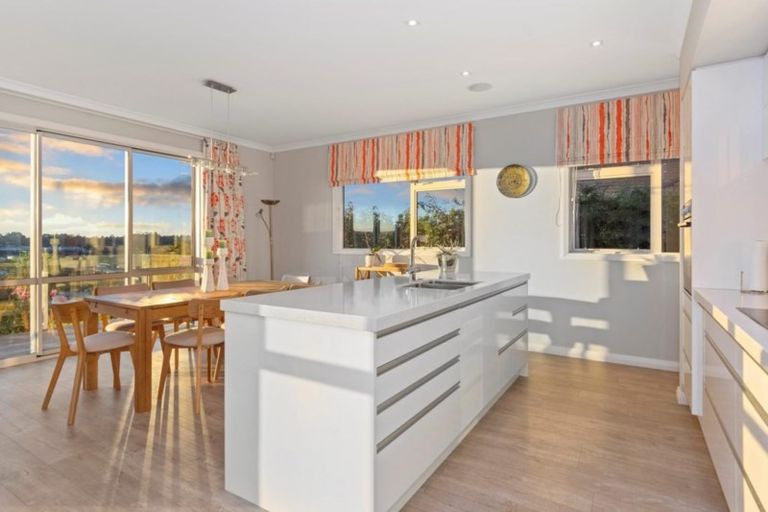 Photo of property in 87 Mortlake Heights, Pyes Pa, Tauranga, 3112