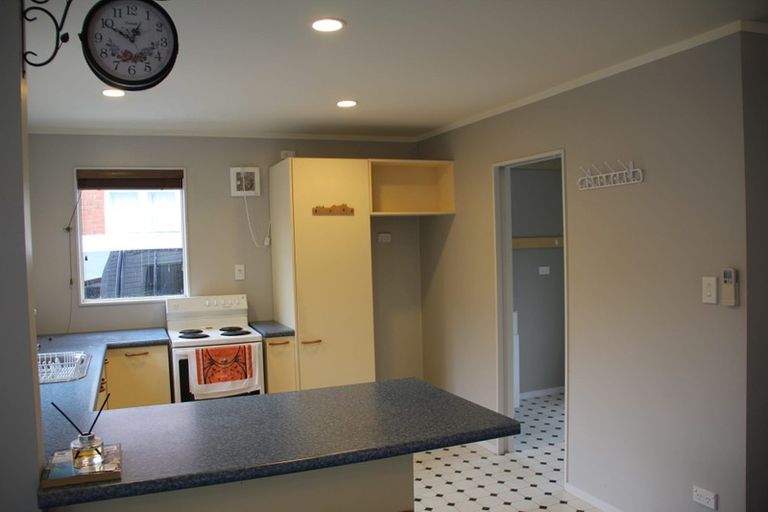 Photo of property in 106a Moorefield Road, Johnsonville, Wellington, 6037