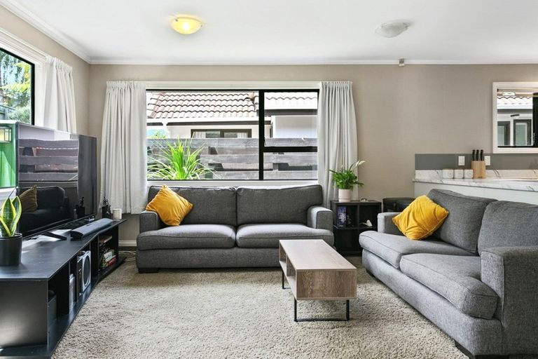 Photo of property in 2/128 Te Heuheu Street, Taupo, 3330