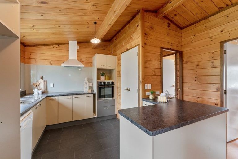 Photo of property in 29 Kirk Street, Otaki, 5512