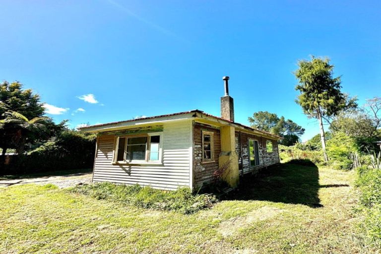 Photo of property in 17 Tongaporutu Road, Ohura, 3926