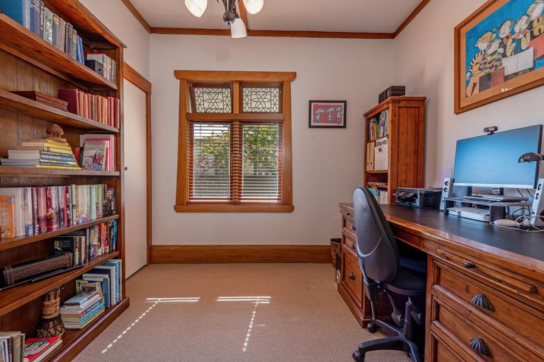 Photo of property in 20 Titoki Street, Palmerston North, 4414