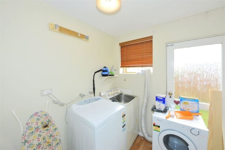 Photo of property in 47b Parkstone Avenue, Ilam, Christchurch, 8041