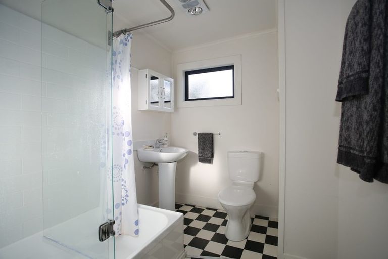 Photo of property in 9 Allens Lane, Clive, 4102