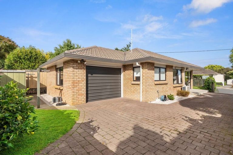 Photo of property in 13 Lynmore Avenue, Lynmore, Rotorua, 3010